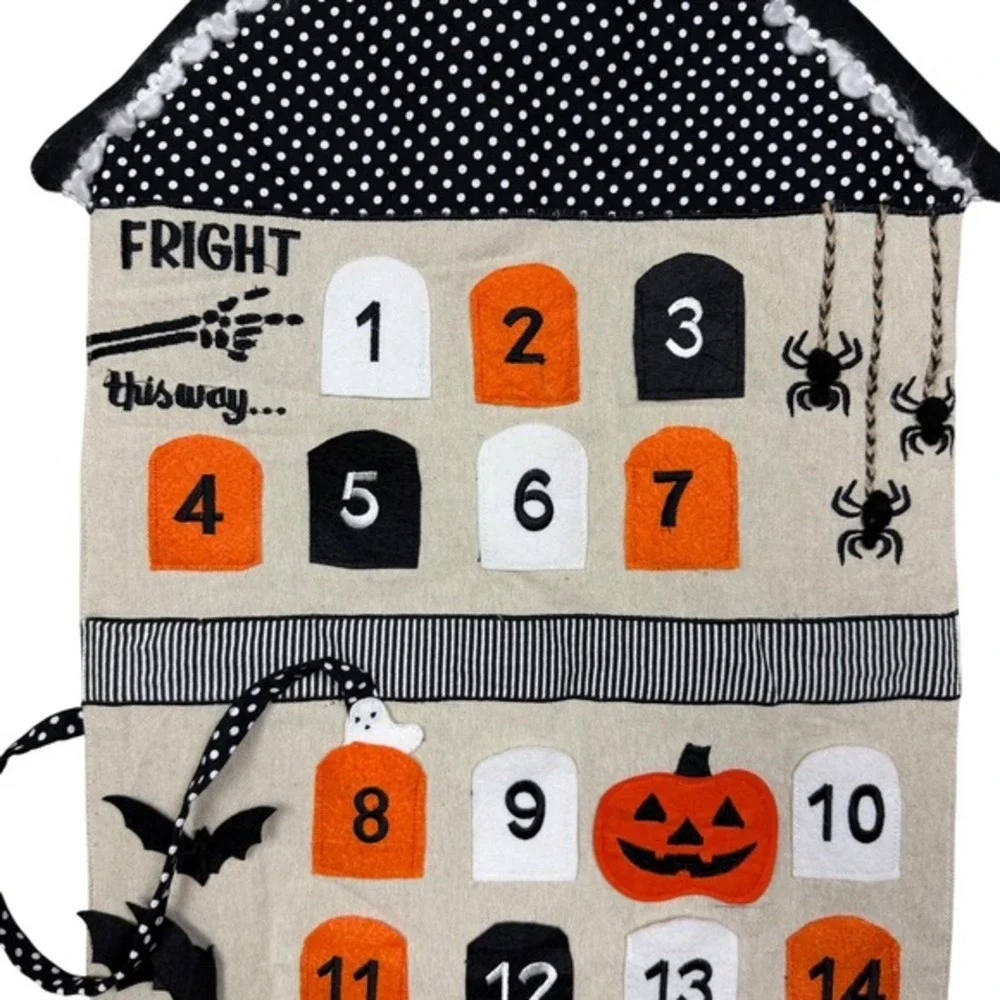 K and K Homeware Halloween Countdown Advent Calendar Fabric Wall Hanging‎